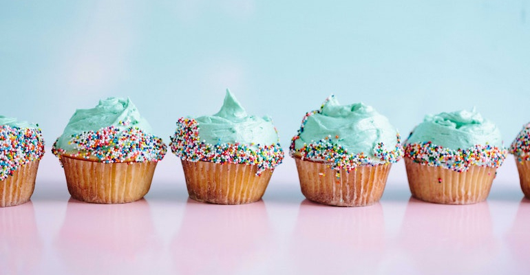 The race for a true, non-artificial blue continues with spirulina