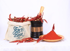 2. Chilli Whole/ Chilli Flakes/ Chilli Powder/ Seedless Chilli Flakes