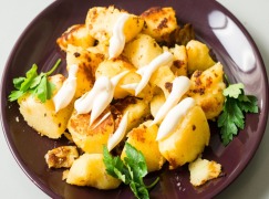 Heat stable egg yolk powder