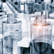 Service bottling and loose product packing