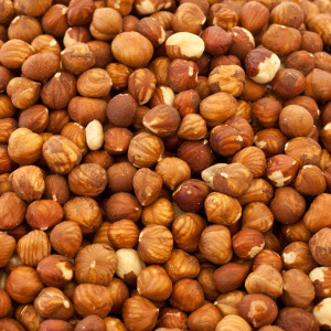 NATURAL HAZELNUT KERNELS