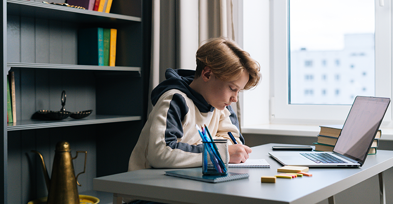 © AdobeStock/dikushin